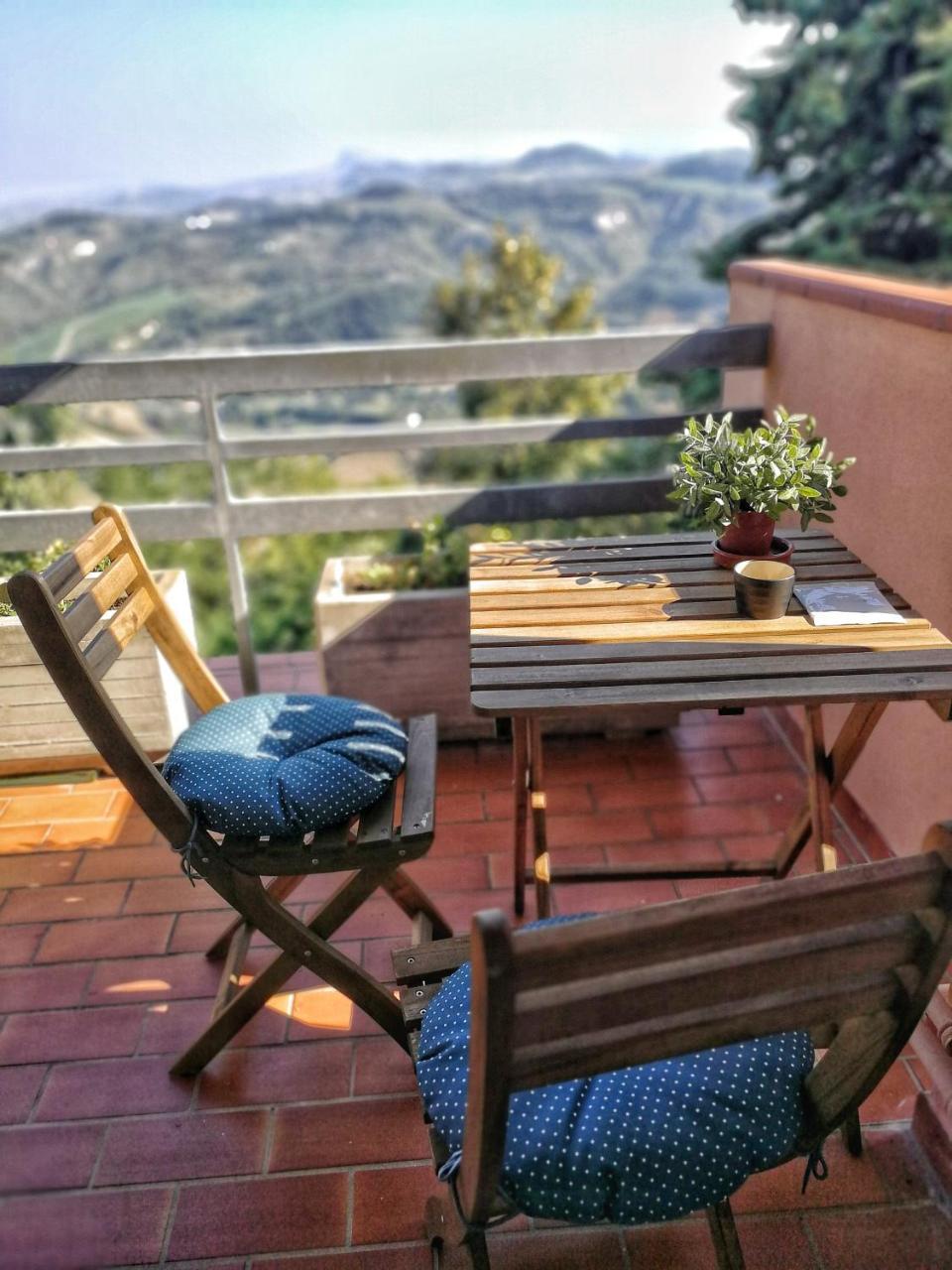 Bed and Breakfast Il Giardino Dei Frati Roncofreddo Zewnętrze zdjęcie